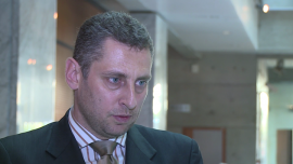 Wzrasta ryzyko osłabienia złotego. EBC może uratować kurs przed skutkami działań Fed