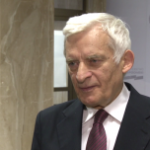 W Limie dobiega końca szczyt klimatyczny. Prof. Jerzy Buzek: UE jako samotny biegacz nie rozwiąże globalnych problemów klimatu