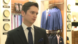 INWESTOR, - Lancerto, polska marka odzieżowa specjalizująca się w modzie męskiej, jeszcze w tym roku uruchomi sklep internetowy. Spółka zamierza także zmodernizować i uruchomić 10 salonów, głównie w największych miastach. Nie planuje jednak na razie ekspansji zagranicznej ani uruchamiania sklepów franczyzowych., Lancerto, moda męska, odzież, handel Lancerto uruchomi w tym roku sklep internetowy i 10 nowych salonów INWESTOR, Lancerto, moda męska, odzież, handel- Lancerto, polska marka odzieżowa specjalizująca się w modzie męskiej, jeszcze w tym roku uruchomi sklep internetowy. Spółka zamierza także zmodernizować i uruchomić 10 salonów, głównie w największych miastach. Nie planuje jednak na razie ekspansji zagranicznej ani uruchamiania sklepów franczyzowych.