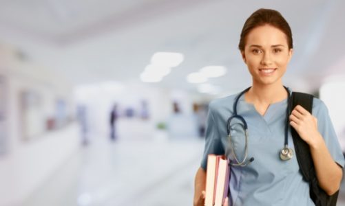 Jaka polisa dla studenta medycyny? Nowa oferta od INTER dla zawodów medycznych.