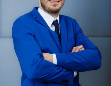 "Efekt odłożenia": Polacy kupują coraz więcej polis na życie [komentarz]