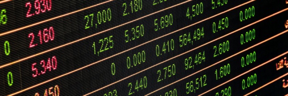 Raport: Trendy w bankowości na 2021 rok Bankowość, BIZNES - Raport: Trendy w bankowości na 2021 rok